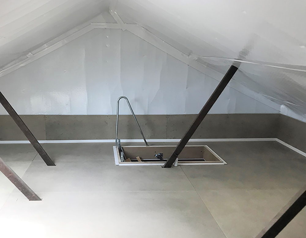 Attic Storage Dust Proof