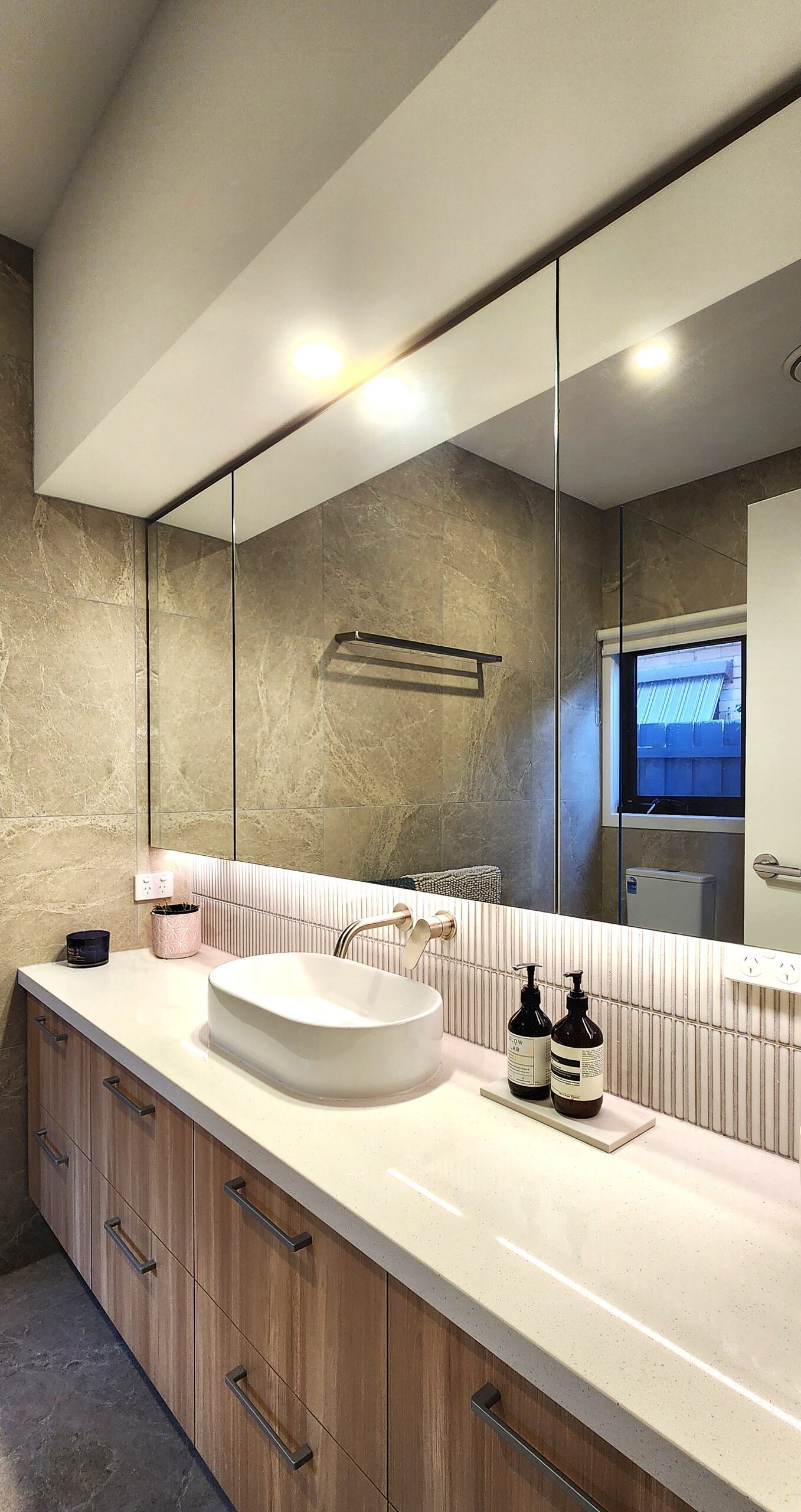 House Makeover - Dalny Ensuite | Attic Group